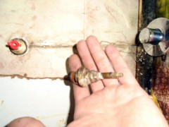 Šta kada ne može da se zatvori voda na bateriji?